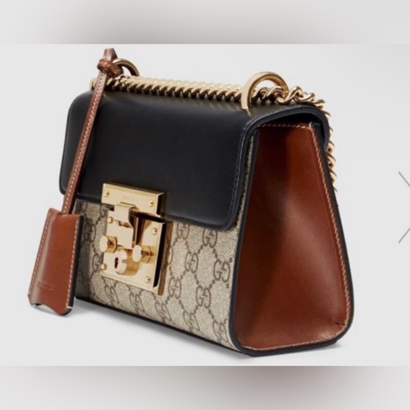 GUCCI Padlock medium GG shoulder bag. - Picture 6 of 7
